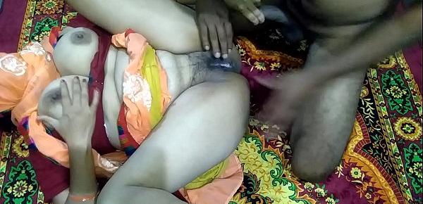  Fuck Indian Mother In Law On Floor Before New Year Celebration